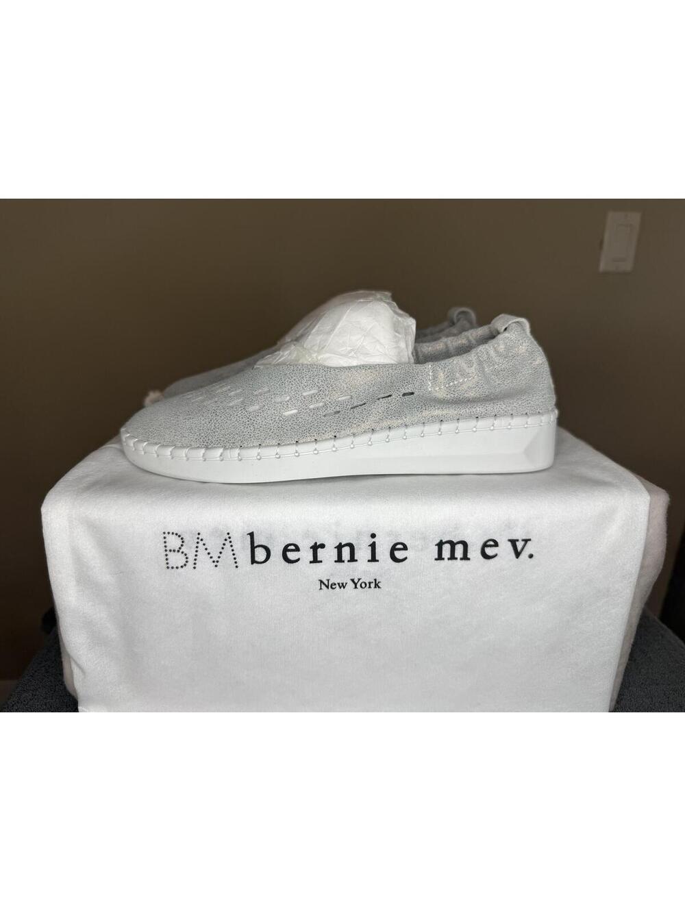 Bernie Mev women’s size 38 (US 7) slip on